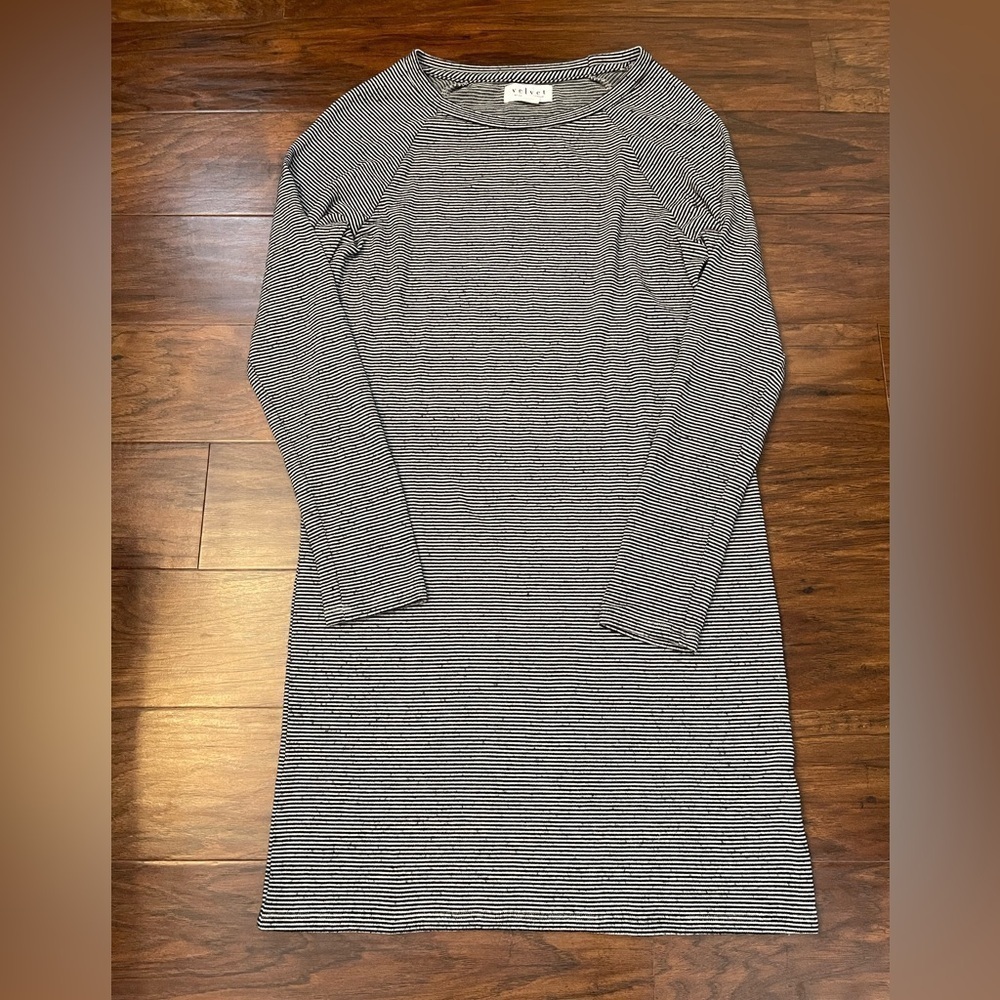 Velvet by Graham and Spencer Striped Dress Size XS